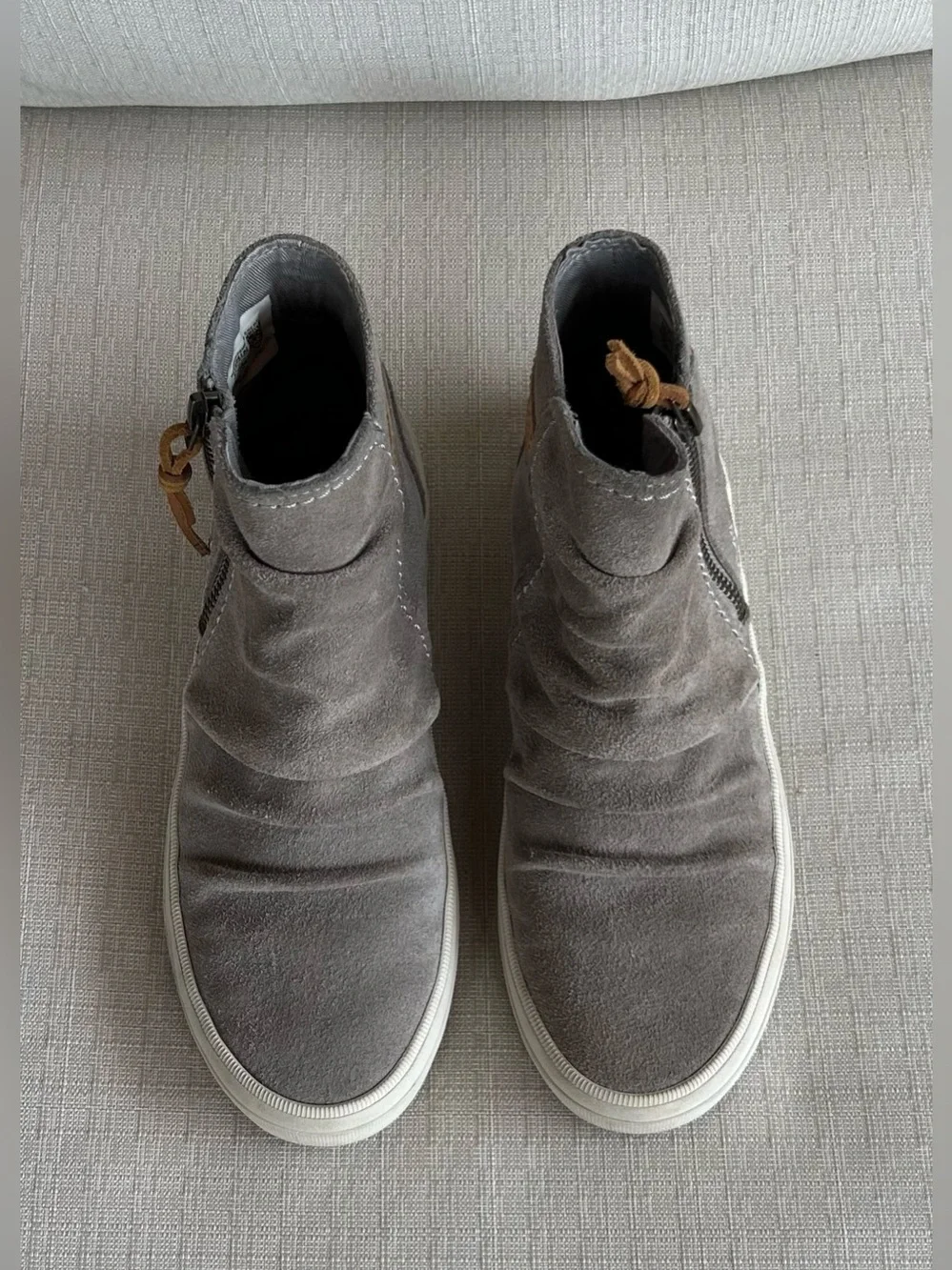 Sperry Crest Gray Suede High-Top Sneakers with Brown Leather Accents